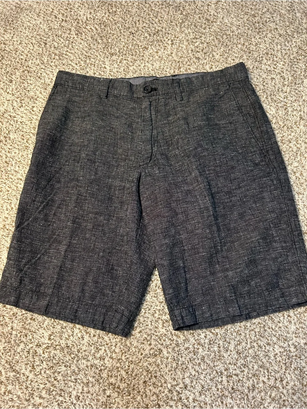 Banana Republic Men's Charcoal Textured Flat-Front Shorts